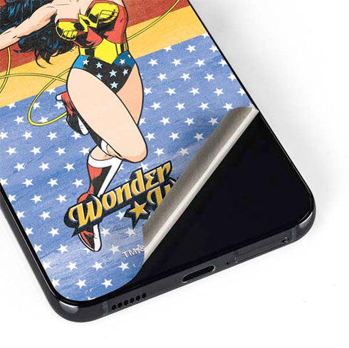 DC Comics Wonder Woman Ready to Fight Galaxy S22 Plus Skin